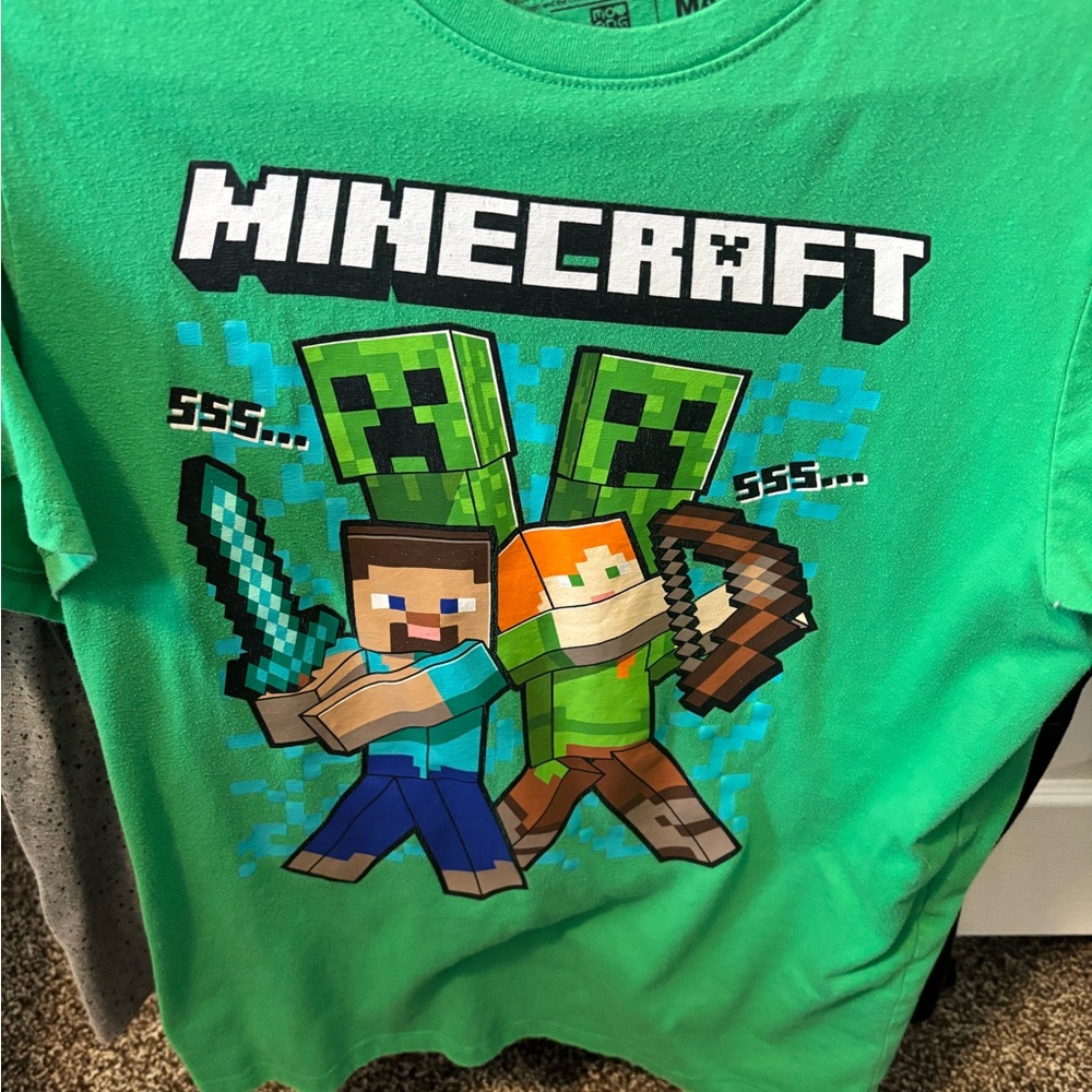 Lot of (2) Minecraft Kids T-Shirt